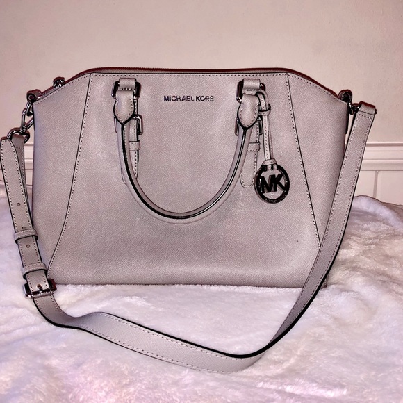 Michael Kors Ciara Pearl Gray - Picture 2 of 5